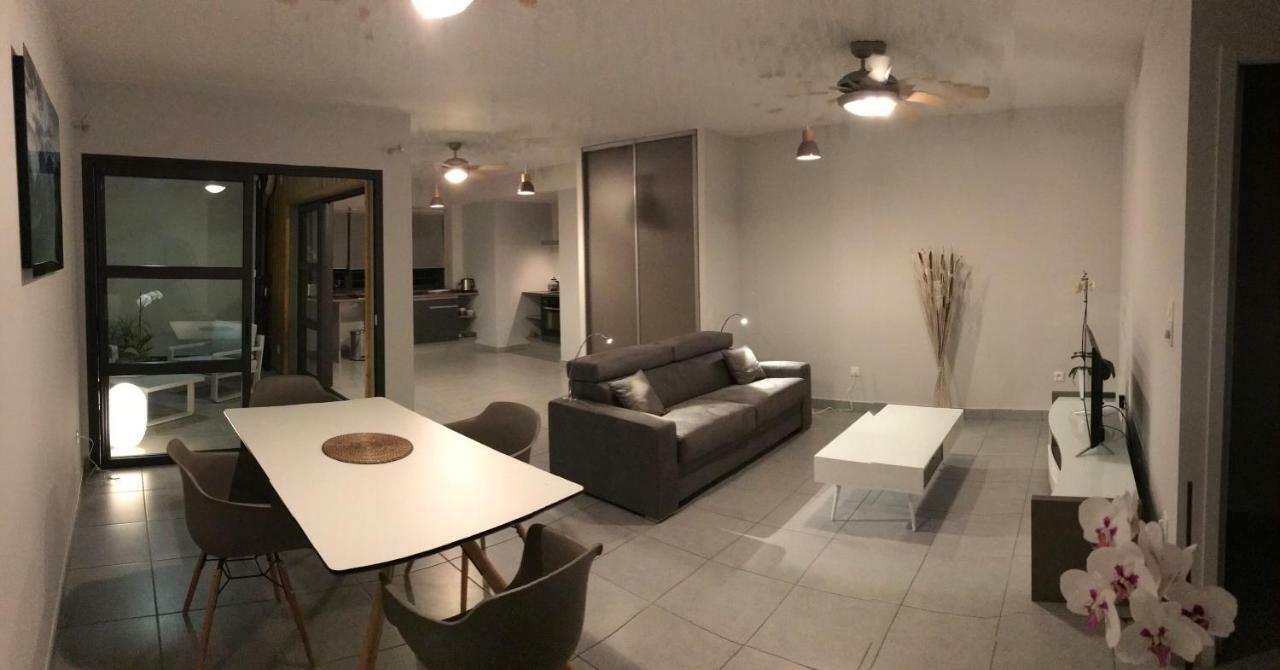 Ferienwohnung 98 bis rue Suffren Saint Pierre Exterior foto